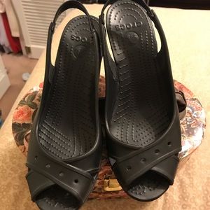 🔫Crocs wedge sling back - peep toe🔫